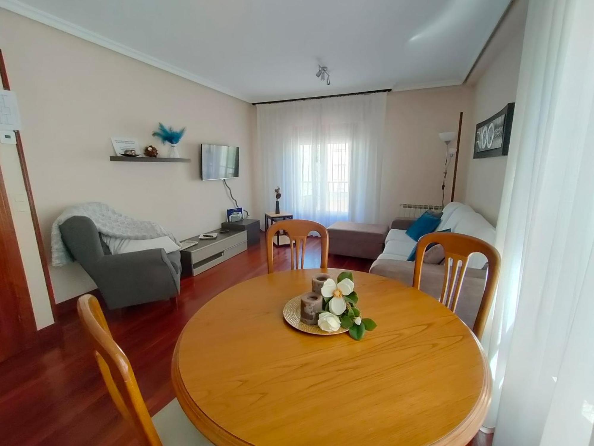 Pedroenea Apartamento Elizondo Luaran gambar